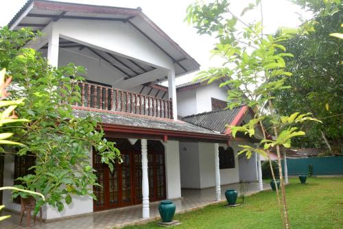 Grand Breeze Hotel