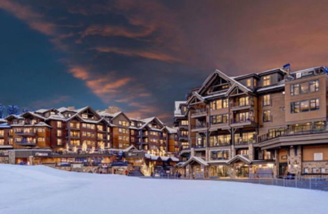 Grand Colorado - Slopeside Condo at the Base of Peak 8