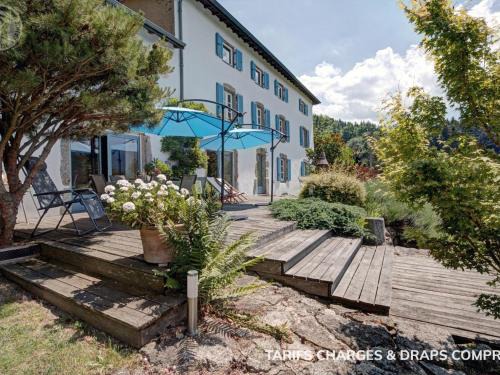 Grand gîte familial au cœur du Forez, cheminée, sauna, pour 14 personnes - FR-1-496-349