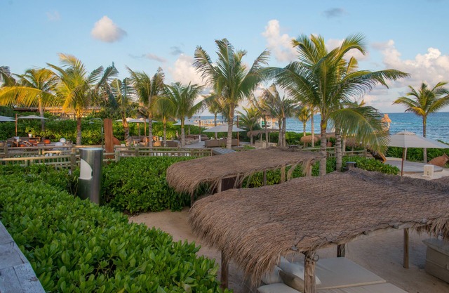 Grand Luxxe One Bedroom Villa - No Balckout Date