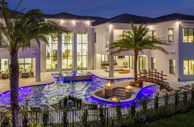 Grandhalla - the Pinnacle of Luxury in Orlando