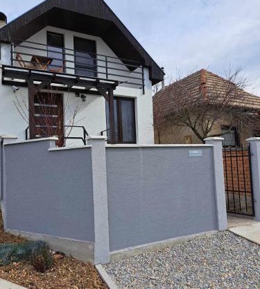 Grapeline Guesthouse