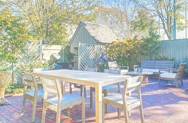 Great house in awesome location - walk to downtown