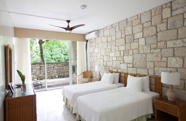 Great House Standard Suite, Frenchman's Cove Resort