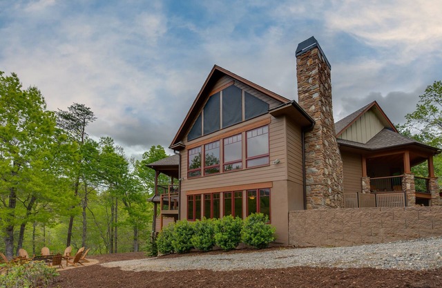 Great Resort Home to Bring Families Together - 6 Bedrooms/5 Baths
