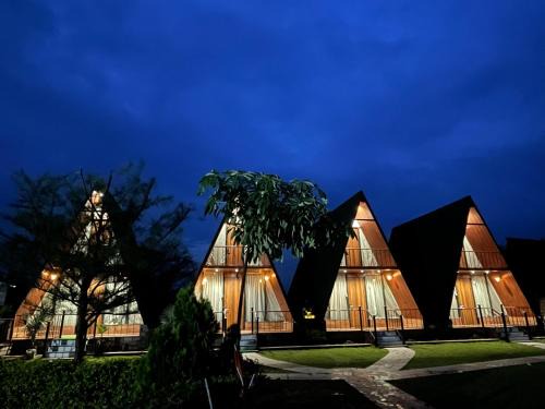 Green Hills Farm & Resorts