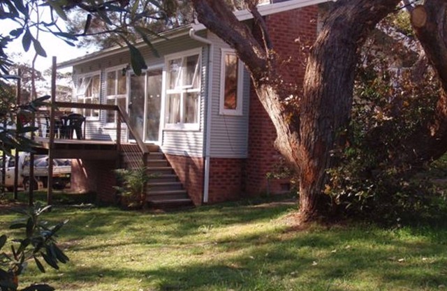 Green Island Escape near lake Conjola