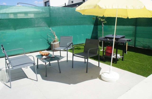 GREEN'SPA - SPA - GARDEN - PRIVATE PARKING