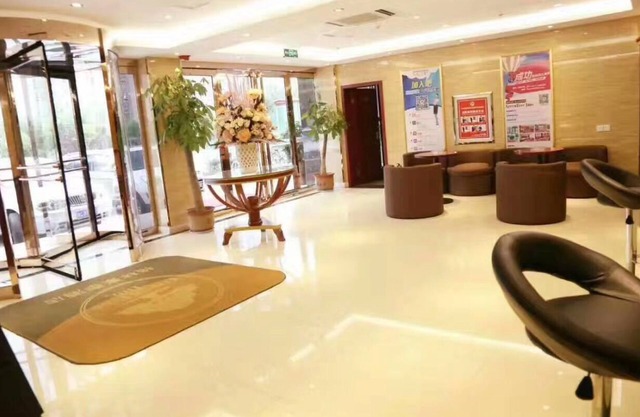 GreenTree Inn Luoyang Luolong District University City Zhangheng Street Express Hotel
