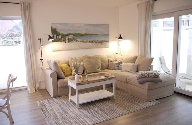 Großzügiges Ferienhaus für die Ganze Familie mit Sauna, Kamin und Garten
