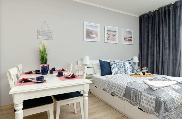 Grunwaldzka 6B | Studio by the Beach | Balcony
