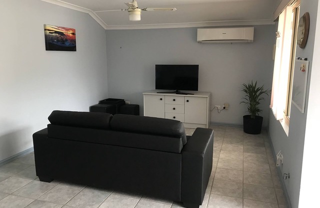 Guest room with dolphins