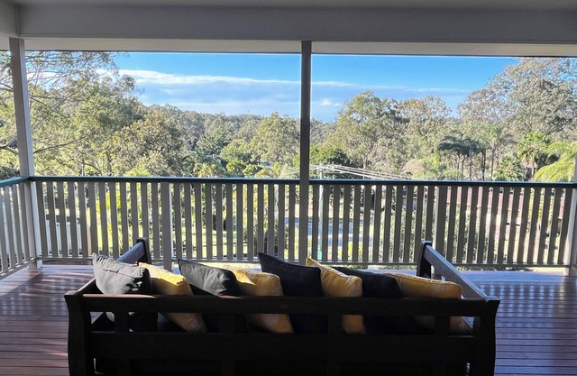 Guesthouse - comfort & relaxation in a peaceful neighbourhood. 30 mins from City