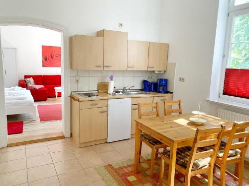 Gutshof Dubnitz - Ferienwohnung 1 "Carlo"