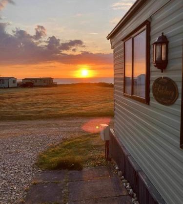 Gwêl y Gorwel- Horizon View