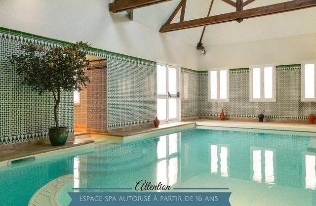 Hôtel & Spa du Domaine des Thômeaux, The Originals Relais
