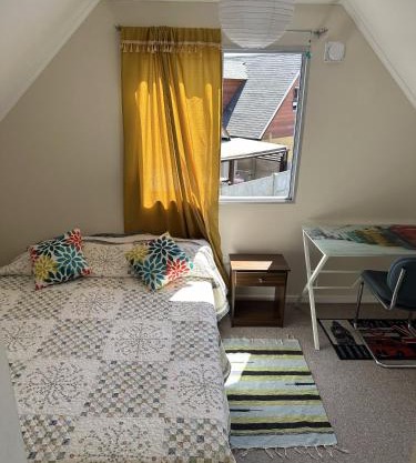 Habitación cama 2 P, en zona residencial cerca Mall plaza, UCM, Casino Talca