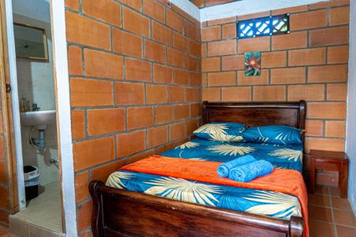 Habitación para 2 con acceso al rio wifi baño privado San Rafael Antioquia