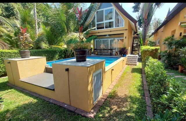 Halfmoonpoolvilla Koh Chang