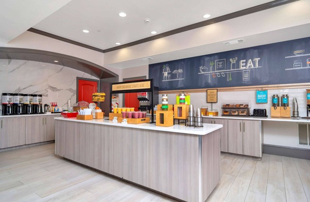 Hampton Inn & Suites Fort Worth-Fossil Creek