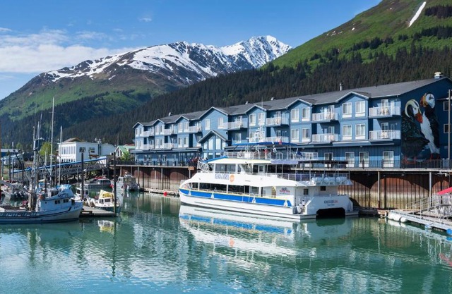 Harbor 360 Hotel Seward