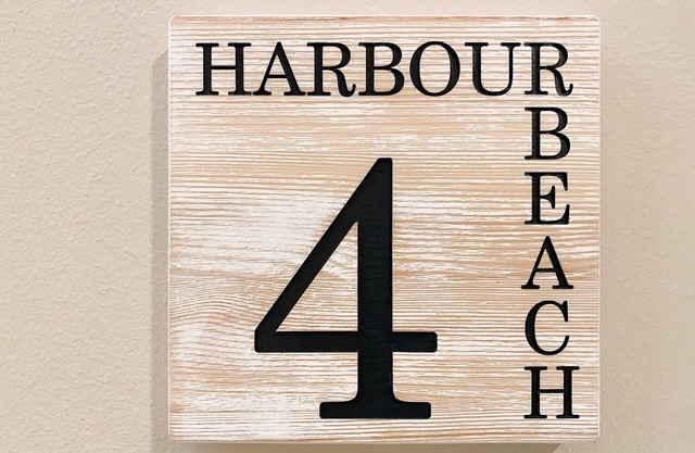 Harbour Beach 4