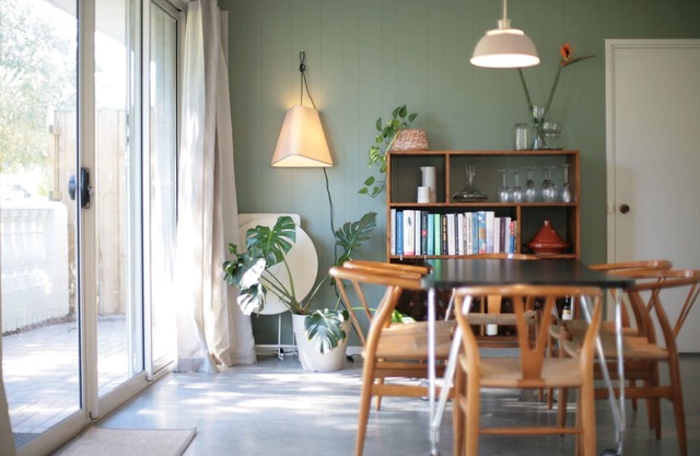 Harbour’s End: Park-side Beach House, South Freo