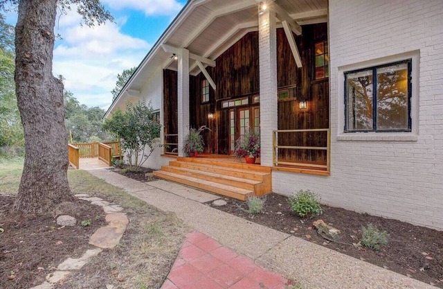 Harmony Pines - Stunning 3BR Retreat Center on 25 acres