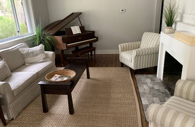 Haven in the heart of Jacksonville - SLEEPS 9