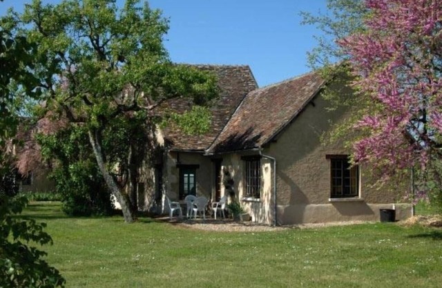 "Haven in Touraine" Your Home Away from Home! Ideal for Couples!