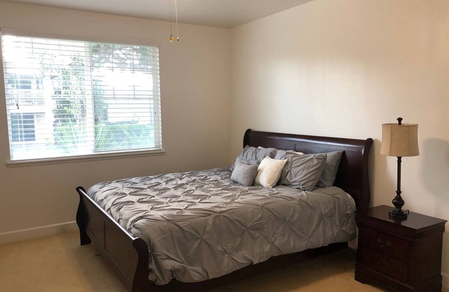 Hawaii Condo Close to Beach, Golf, Pool and Restaurants
