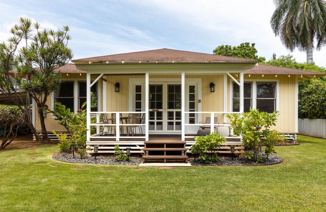 Hawaiian Charm.Just Steps From The Ocean.On Kauai's Sunny W Side * TVNC4216