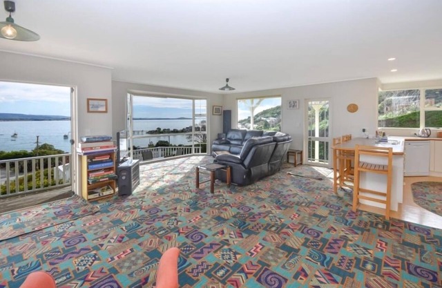 Heart Of Moeraki Holiday House