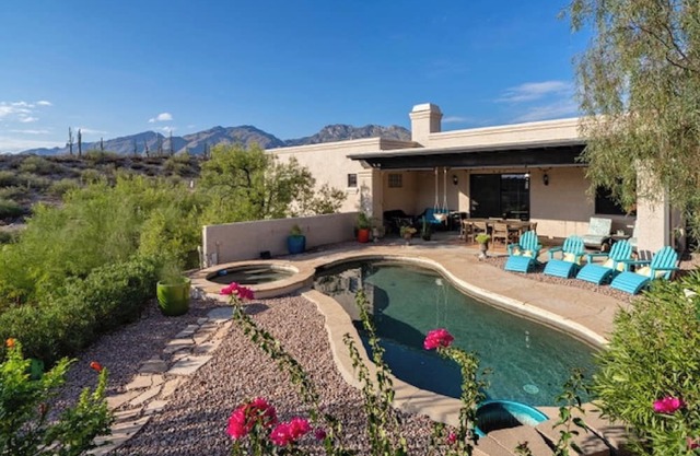 Heated Pool & Spa /4 BR & 3 BA /Garage /Views