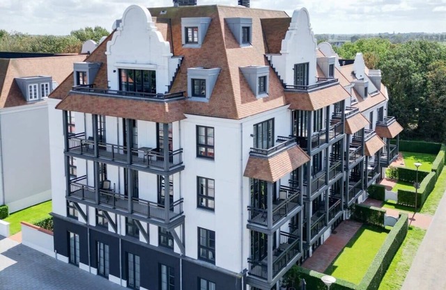 Hello Zeeland - Duinhof V 1-7