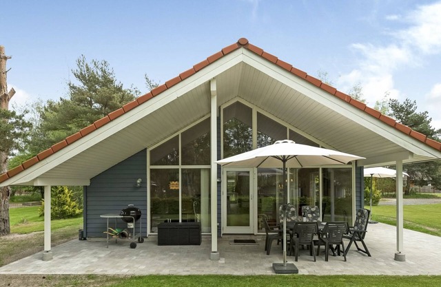 "Heraldina" - 800m from the sea by Interhome