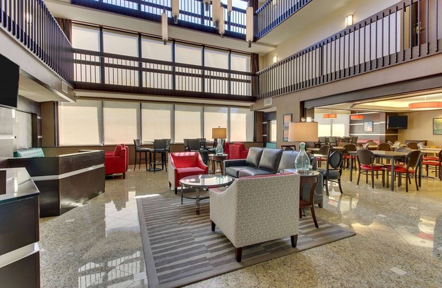 Heritage Inn Suites Houston/Sugar Land, Trademark by Wyndham