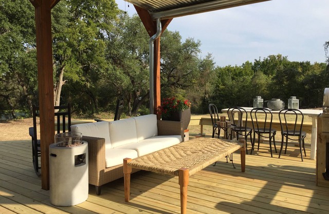 HGTV’s “BARNDOMINIUM” 16 Acres w/Lake, Outdoor Kitchen, Decks & Playground