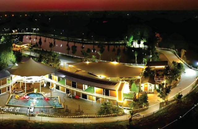 Hi Creek Resort