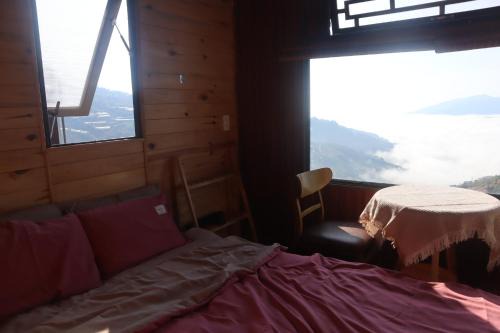 Hillside Thrilling Tiny House