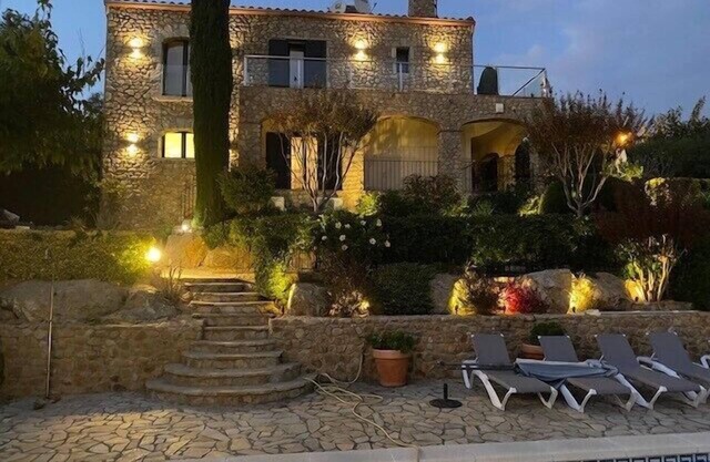 Hillside villa, magnificent views, heated private pool, short walk to village