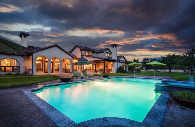 Hilltop Estate in Aledo with Pool, Hot Tub, Outdoor Kitchen & 100-Acre Views