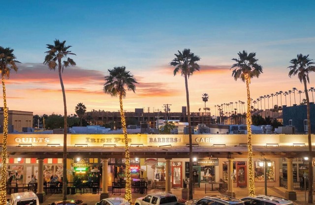 Hilo-Sparkling Heated Pool-Downtown Chandler