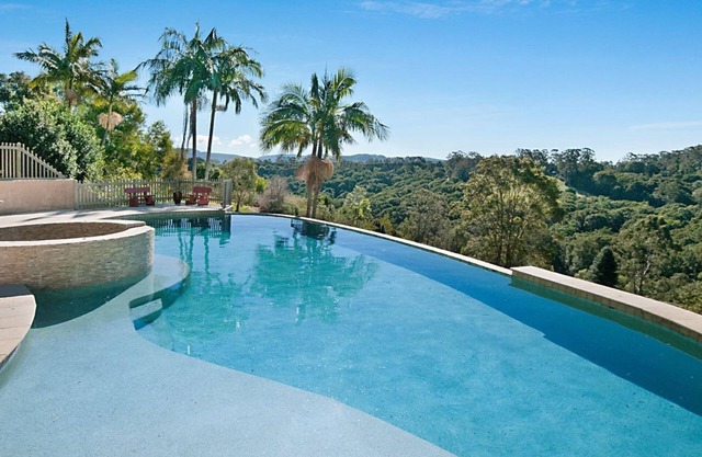 Hinterland heaven: stunning Byron getaway