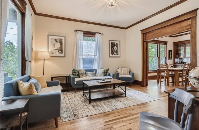 Historic Downtown Home | Hot Tub | Pet Friendly