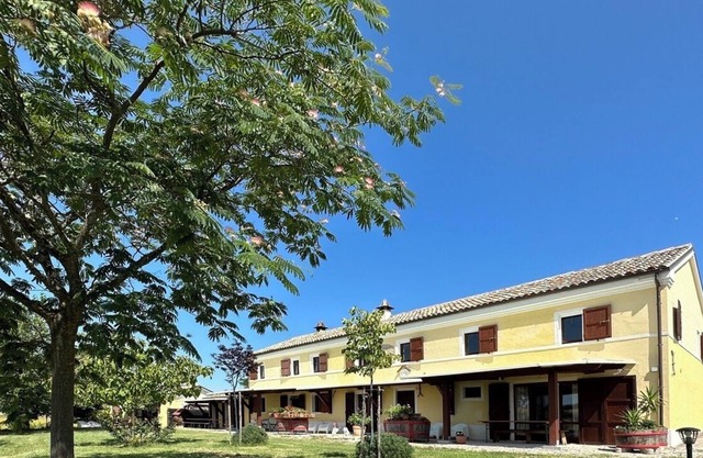 Historic farmhouse in Senigallia close to seaside and downtown