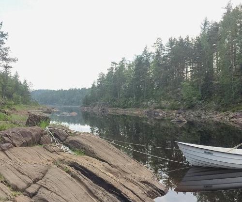 Historic Forest Cabin By Lake Steinsvannet