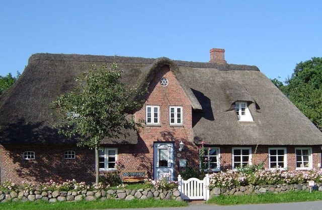 Historic thatched house in North Frisia