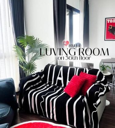 HMJ4 2BR stylish apartment on 36th floor KKC City center