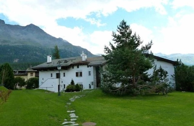 Holiday apartment Champfèr (St. Moritz) for 1 - 6 persons with 3 bedrooms - Holiday apartment